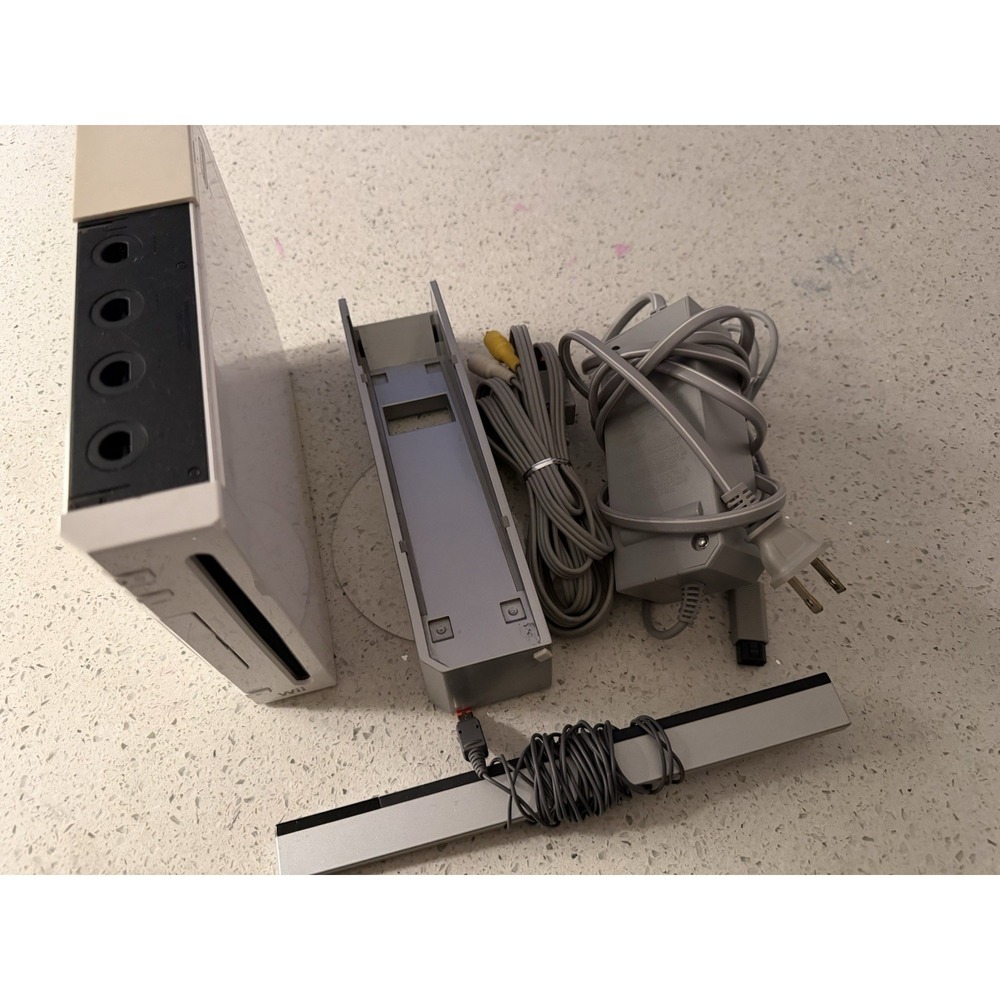 nintendo wii‎ console No Controller Tested Works Perfectly With Stand